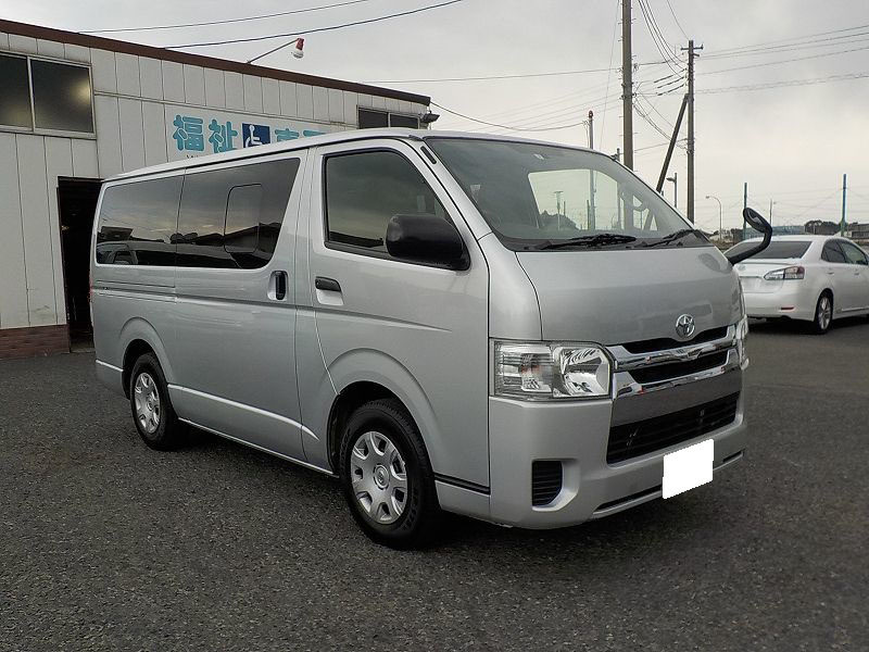 新車リース　ハイエース・レジアスエース　DX GLP.jpg